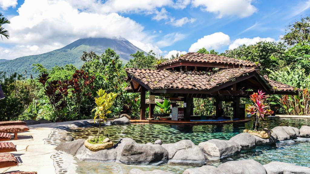 Hotel Mountain Paradise La Fortuna Exterior photo